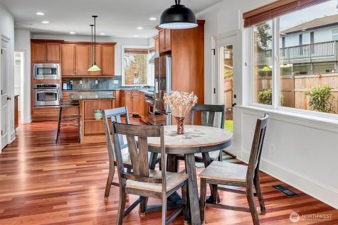 1628 154th Avenue SE Bellevue WA 98007