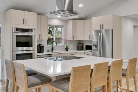 36310 28th Avenue S Federal Way WA 98003