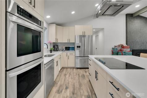 36310 28th Avenue S Federal Way WA 98003