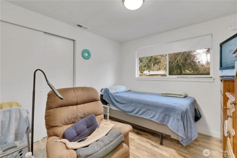 36310 28th Avenue S Federal Way WA 98003