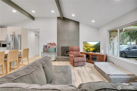 36310 28th Avenue S Federal Way WA 98003