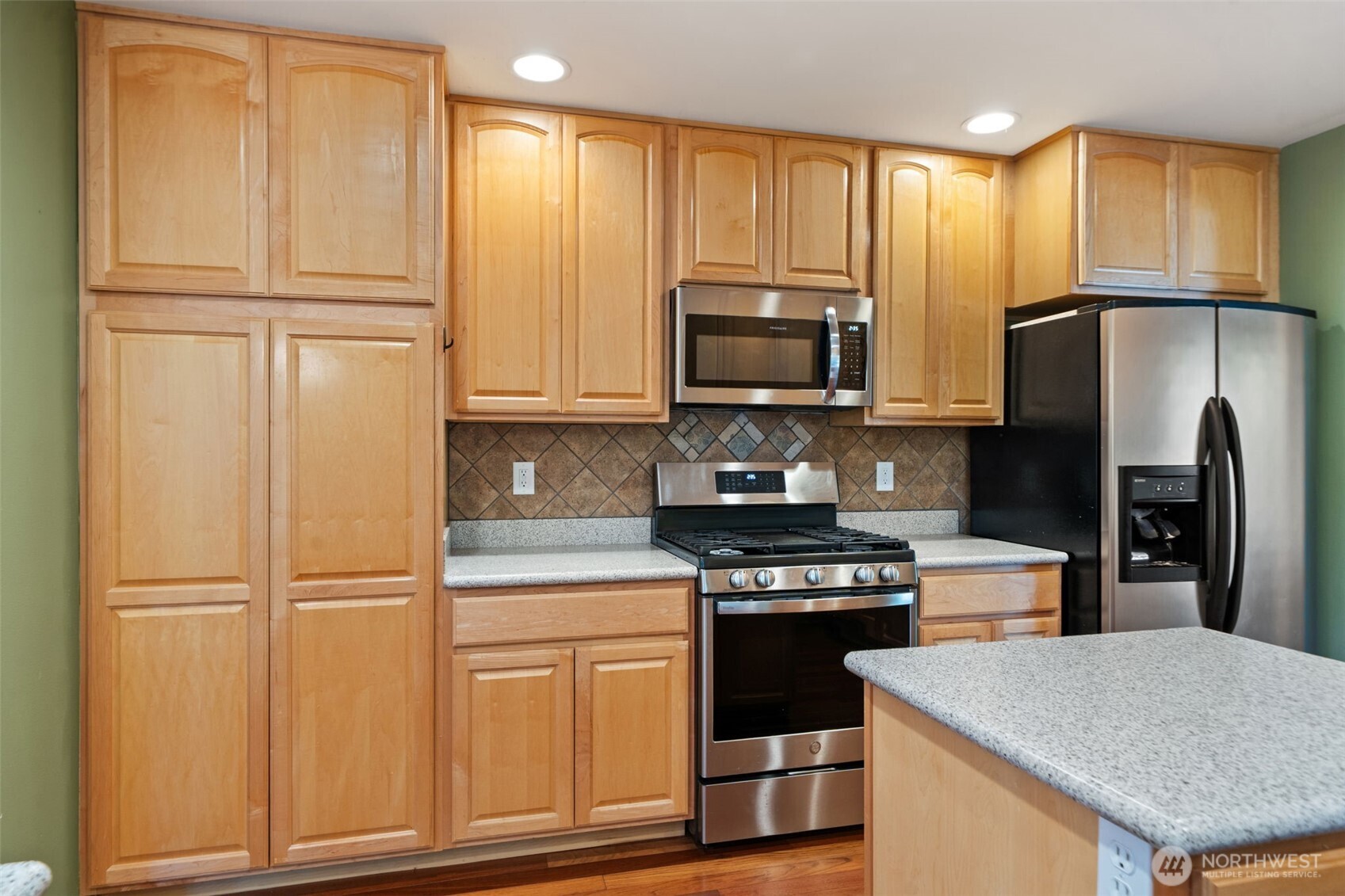 5662 Hicks Ave NE Bremerton WA 98311