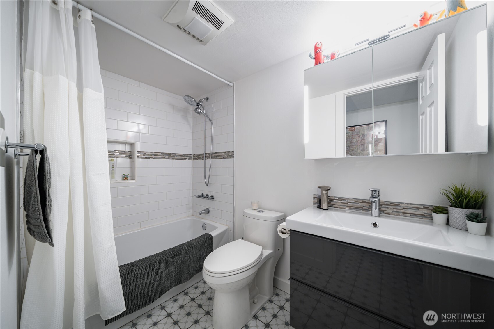 14265 131st Avenue NE Kirkland WA 98034