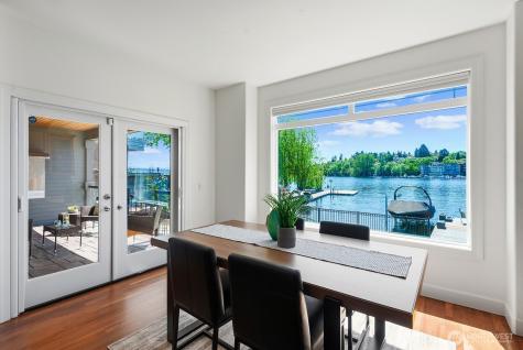 8696 Island Drive S Seattle WA 98118