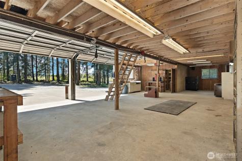 35105 34th Avenue E Eatonville WA 98328