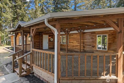 35105 34th Avenue E Eatonville WA 98328