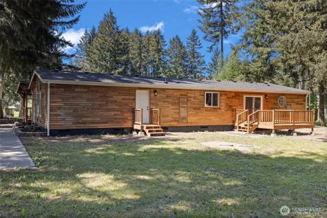 35105 34th Avenue E Eatonville WA 98328