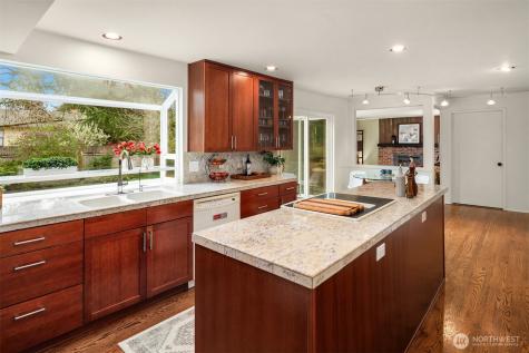 11321 83rd Place NE Kirkland WA 98034