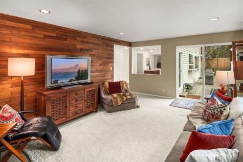 11321 83rd Place NE Kirkland WA 98034