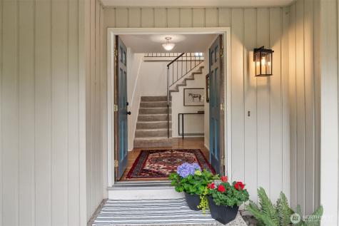 11321 83rd Place NE Kirkland WA 98034