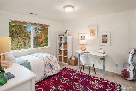 11321 83rd Place NE Kirkland WA 98034