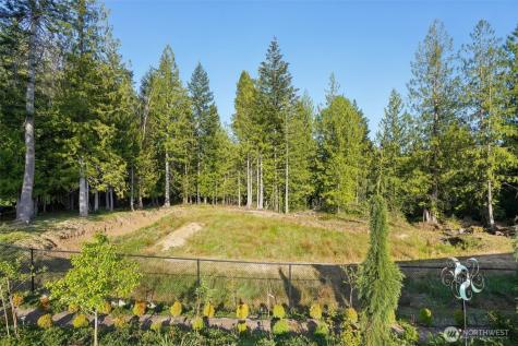 130 Zephyr Drive Silverlake WA 98645