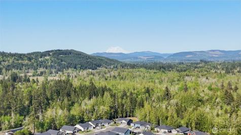 130 Zephyr Drive Silverlake WA 98645