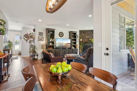 130 Zephyr Drive Silverlake WA 98645