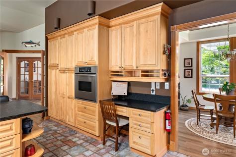 1546 Wedgewood Lane Oak Harbor WA 98277