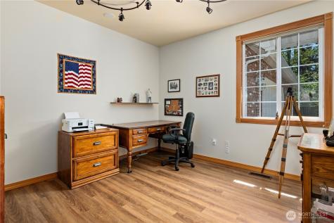 1546 Wedgewood Lane Oak Harbor WA 98277