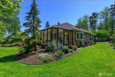 1546 Wedgewood Lane Oak Harbor WA 98277
