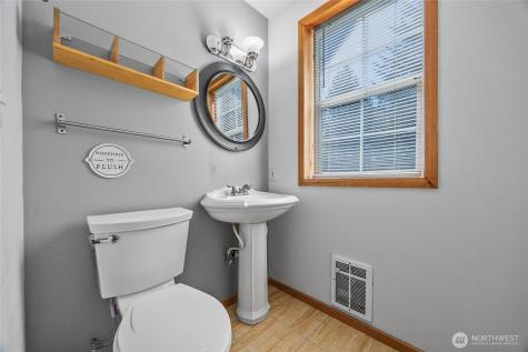 16318 82nd Street NW Lakebay WA 98349