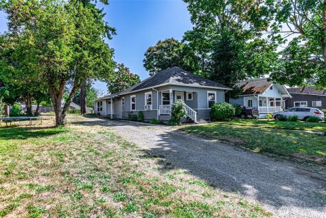 6827 S Thompson Avenue Tacoma WA 98408