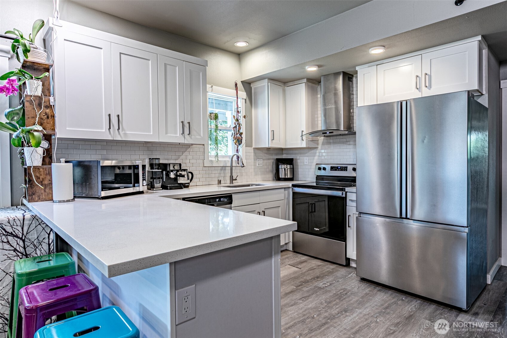 6827 S Thompson Avenue Tacoma WA 98408