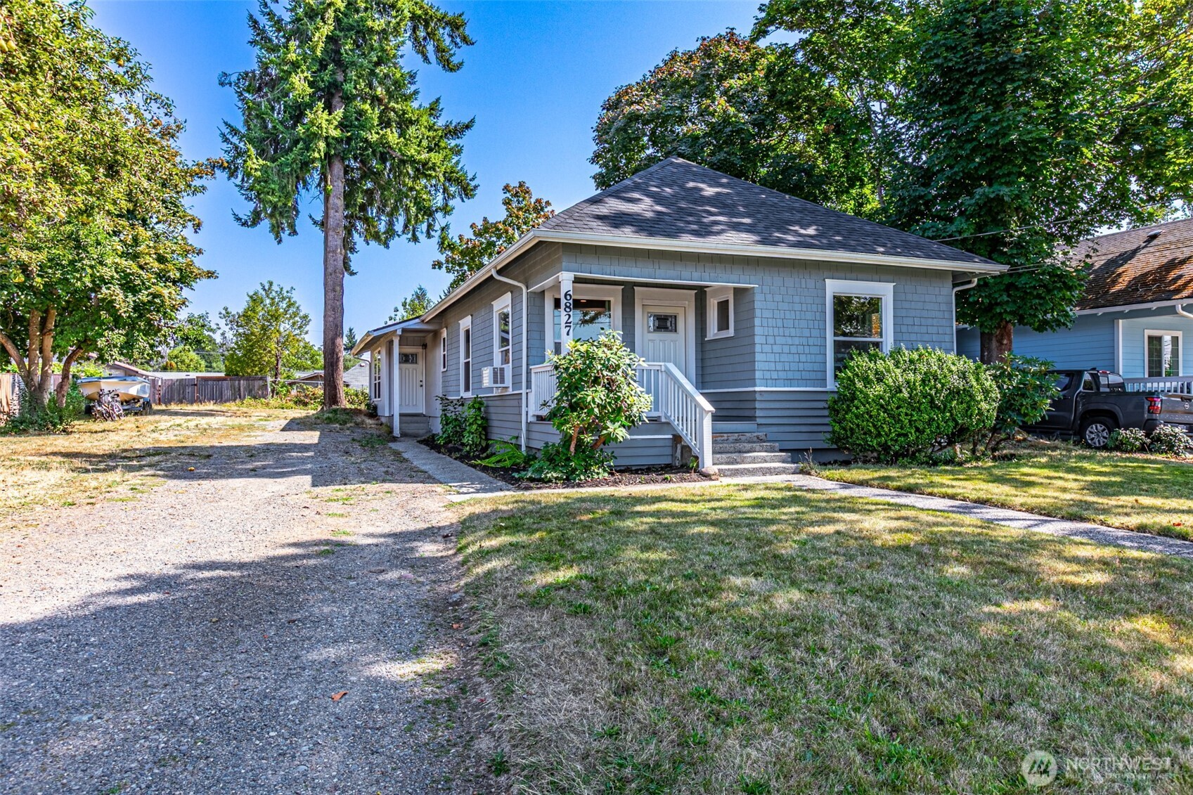 6827 S Thompson Avenue Tacoma WA 98408