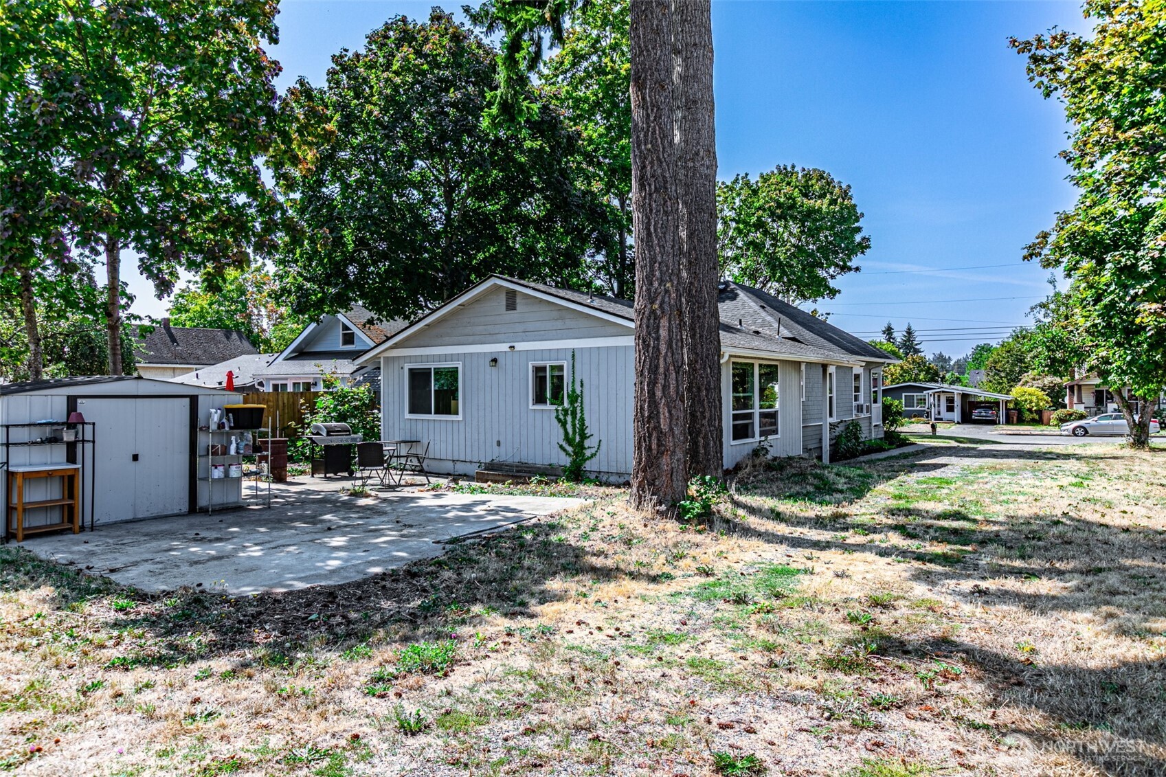 6827 S Thompson Avenue Tacoma WA 98408