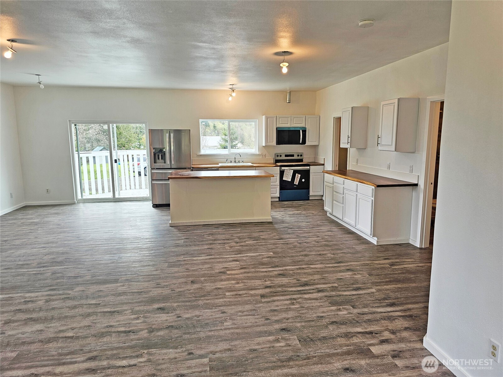 113 Leroy Road Randle WA 98377