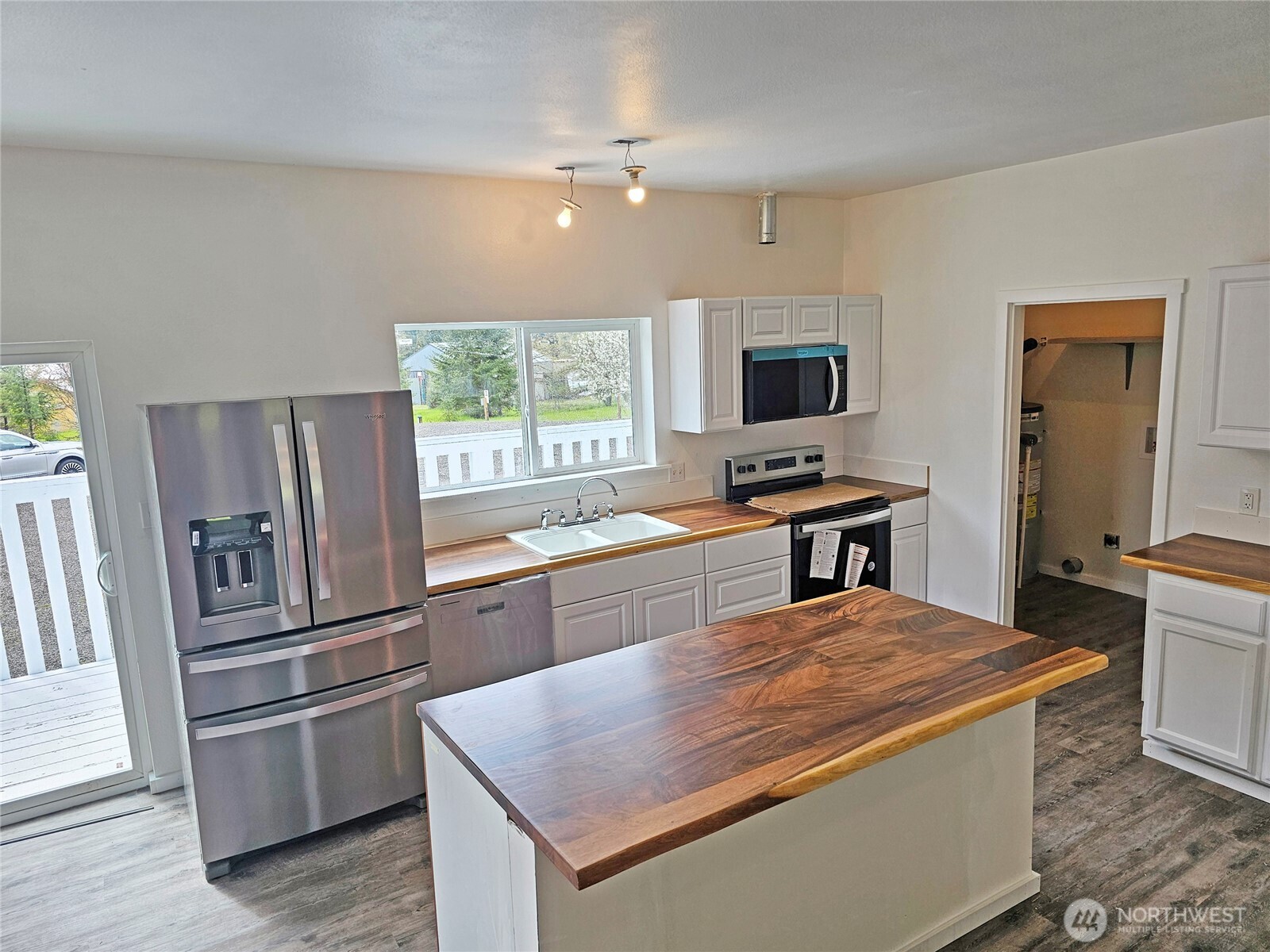 113 Leroy Road Randle WA 98377