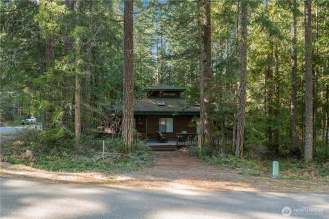 720 N Potlatch Drive N Hoodsport WA 98548