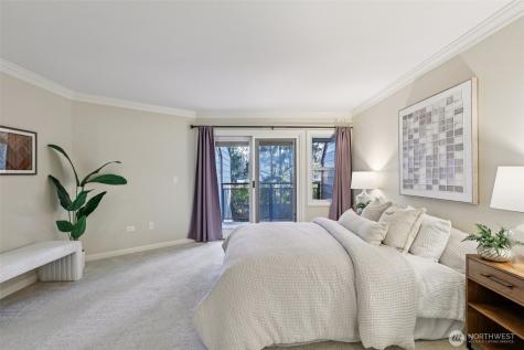 10331 NE 19th Place Bellevue WA 98004