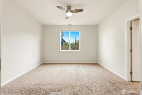 3245 Loch Ness Loop Mount Vernon WA 98273