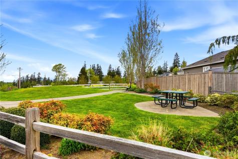 3245 Loch Ness Loop Mount Vernon WA 98273