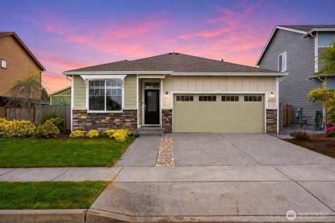 3245 Loch Ness Loop Mount Vernon WA 98273
