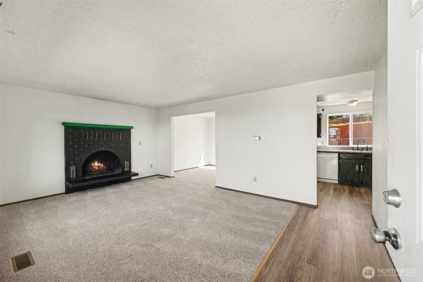 27938 22nd Avenue S Federal Way WA 98003