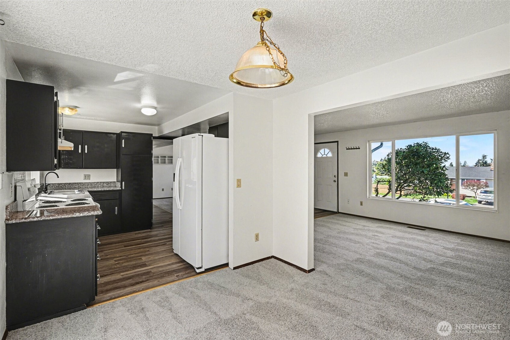 27938 22nd Avenue S Federal Way WA 98003