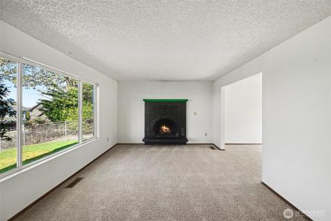 27938 22nd Avenue S Federal Way WA 98003