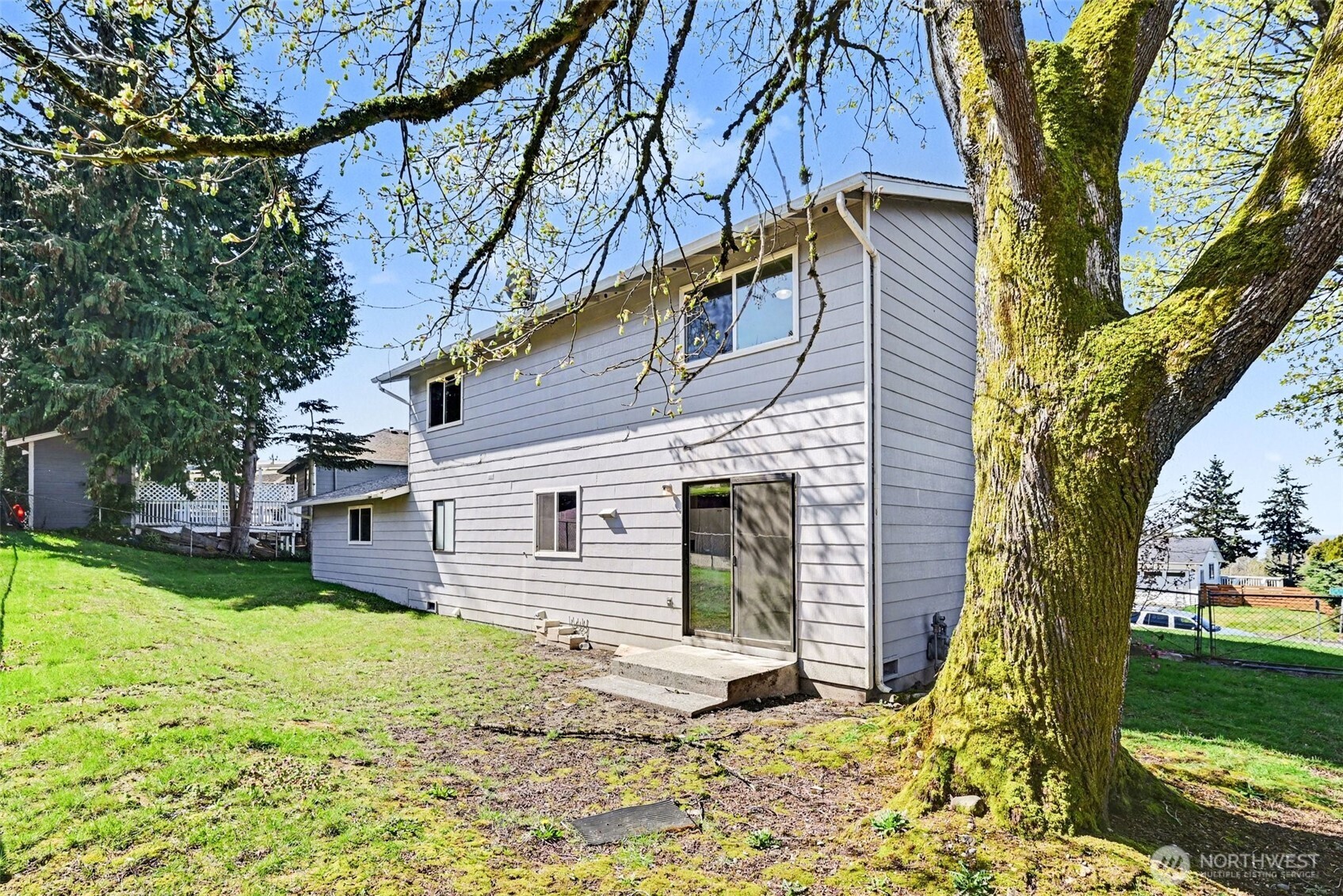 27938 22nd Avenue S Federal Way WA 98003