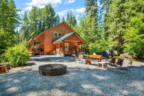 2115 Chiwawa Court Leavenworth WA 98826