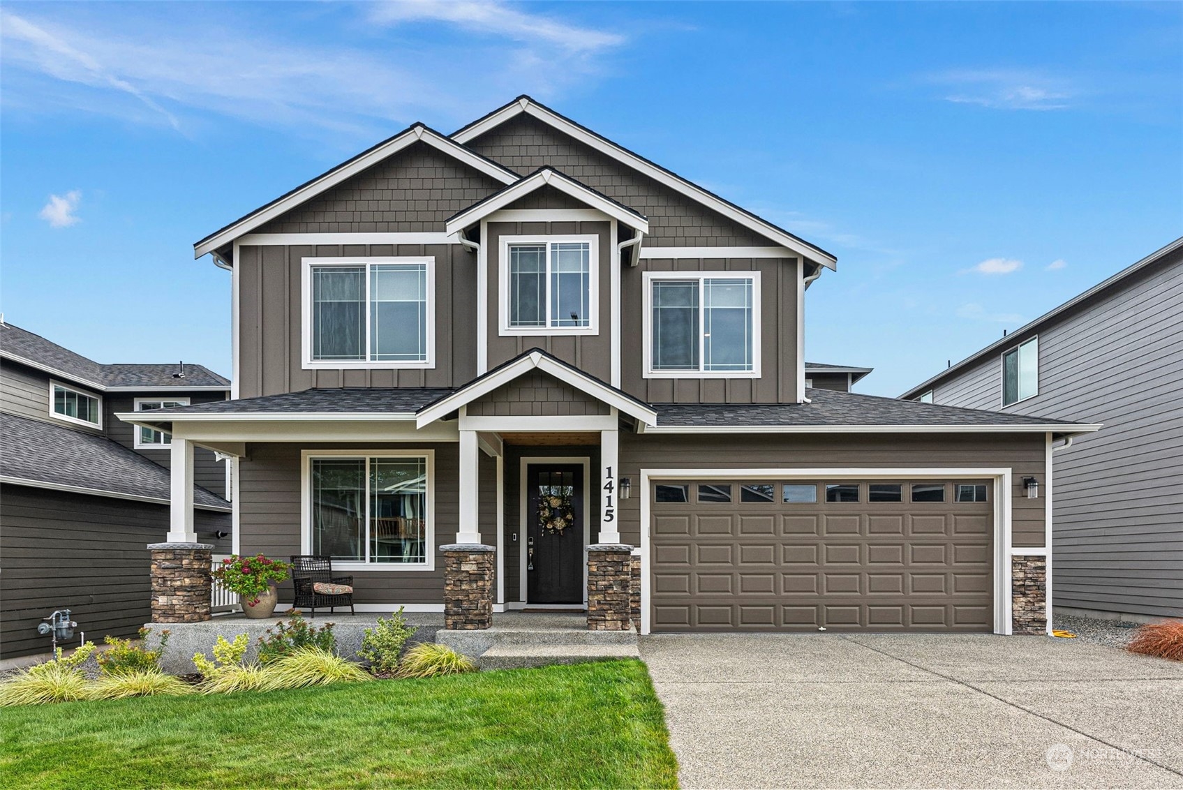 1415 Baker Heights Loop Bremerton WA 98312