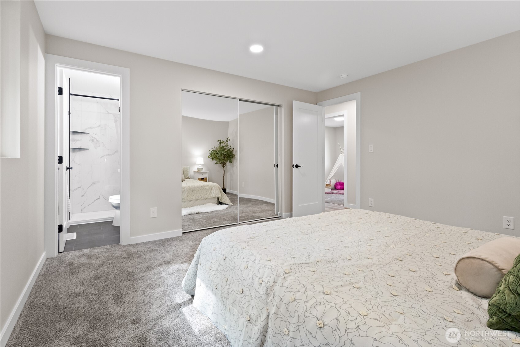 513 NE Cottonwood Drive Bremerton WA 98311