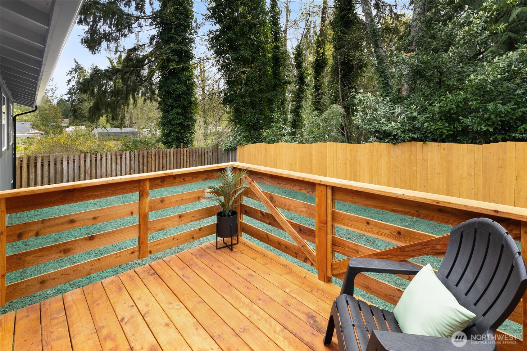 513 NE Cottonwood Drive Bremerton WA 98311