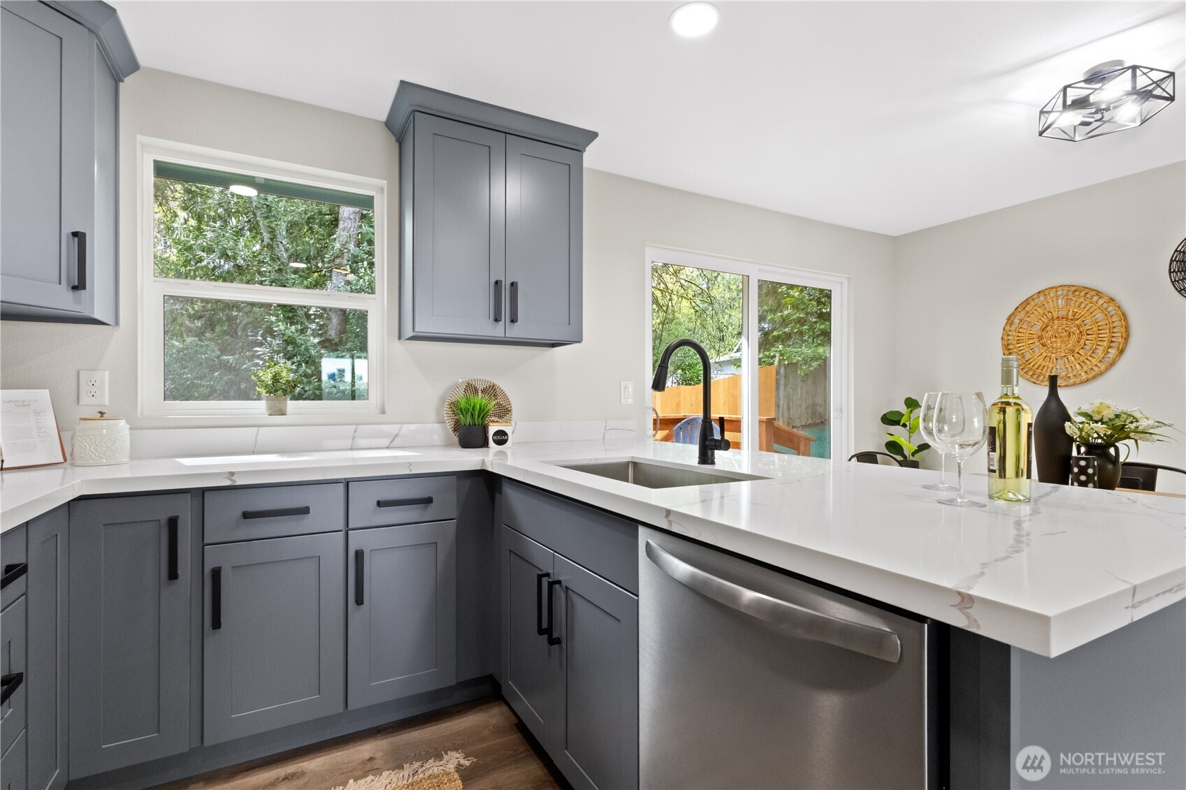 513 NE Cottonwood Drive Bremerton WA 98311