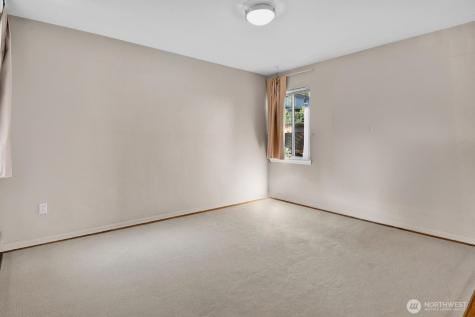 10742 Lakeside Avenue NE Seattle WA 98125