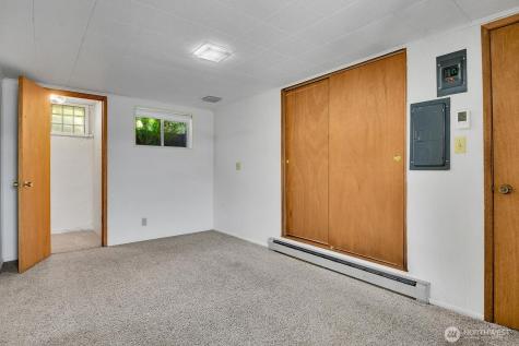 10742 Lakeside Avenue NE Seattle WA 98125