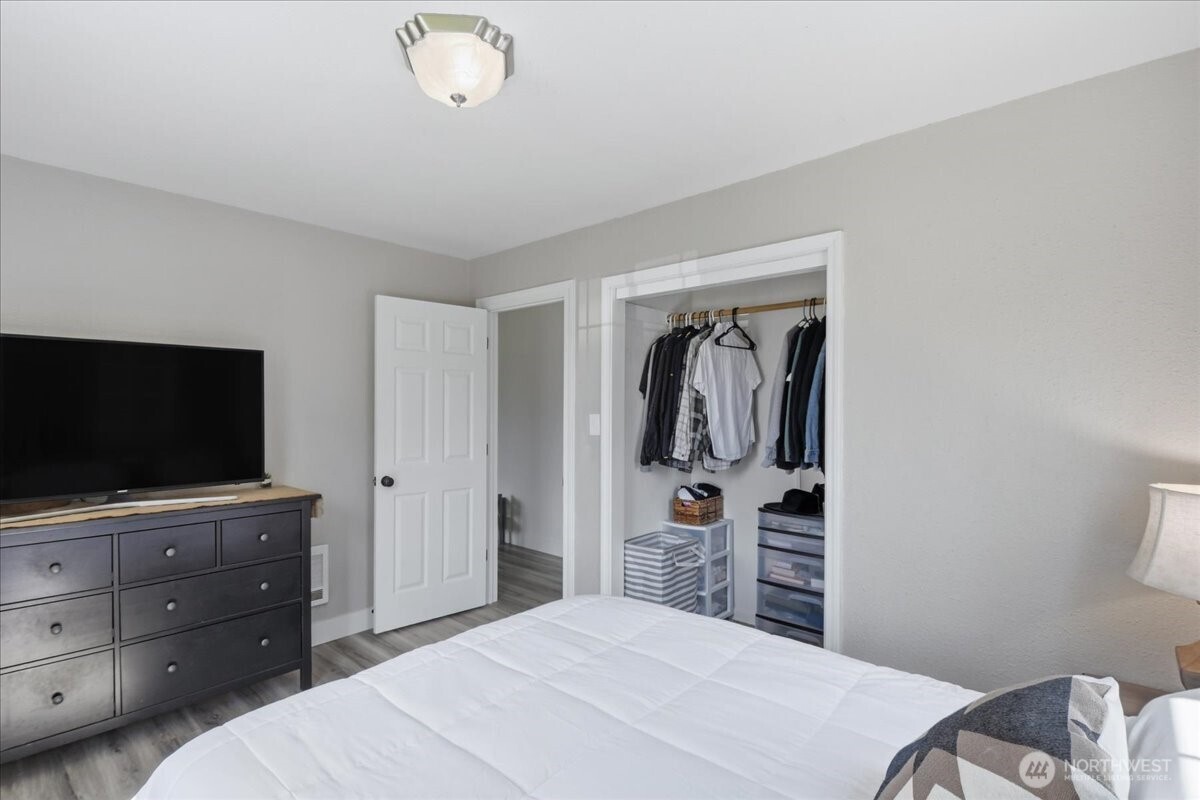 3042 Field Street Longview WA 98632