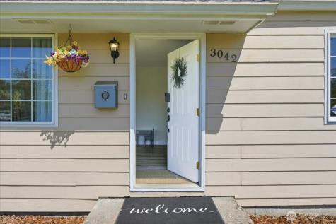 3042 Field Street Longview WA 98632
