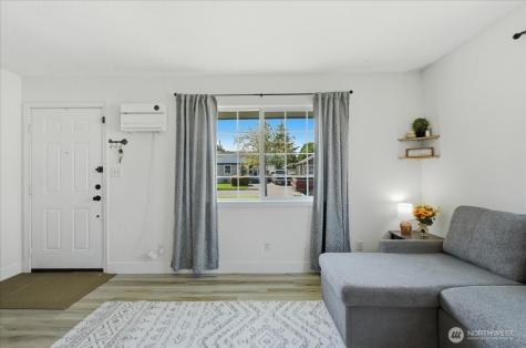 3042 Field Street Longview WA 98632