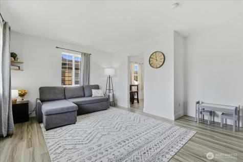 3042 Field Street Longview WA 98632