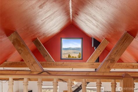454 Harmony Heights Brewster WA 98812