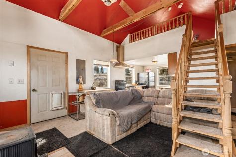 454 Harmony Heights Brewster WA 98812